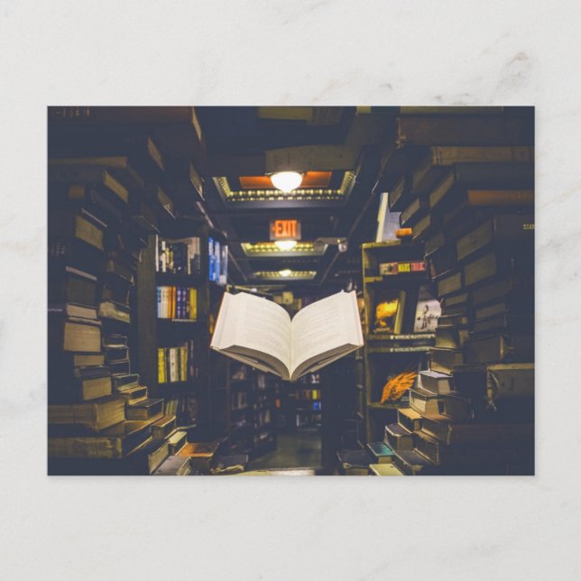 Cartão Postal Biblioteca Livros Prateleiras Abrir Livro Lido (Frente)