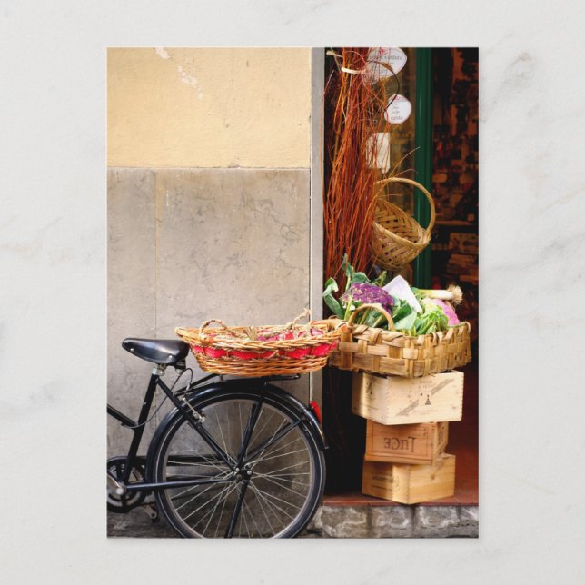 Cartão Postal Bicicleta em Frente a um Compro Italiano (Frente)