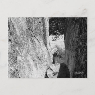 Cartão Postal Bicycle Through the Granite B&W
