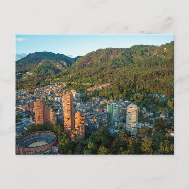 Cartão Postal Bogotá y las montañas de los Andes (Frente)