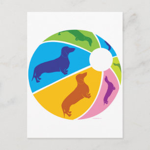 Cartão Postal Bola de Praia Divertida do Dachshund