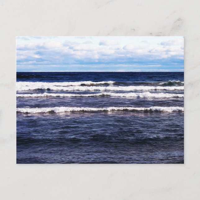 Cartão Postal Bonés brancos superiores do lago (Frente)