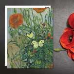 Cartão Postal Borboletas Poppies Paisagem Vincent van Gogh<br><div class="desc">Cartaz impressionista de posto de arte,  Borboletas e papagaios (1890),  de Vincent van Gogh (1853-1890). Duas borboletas amarelas entre as flores da papoila.</div>