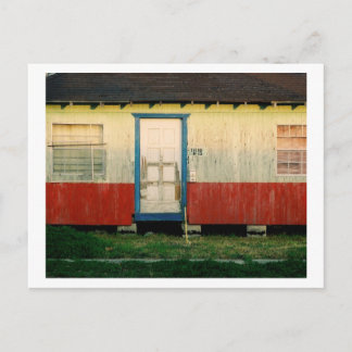 Cartão Postal branco vermelho e pó