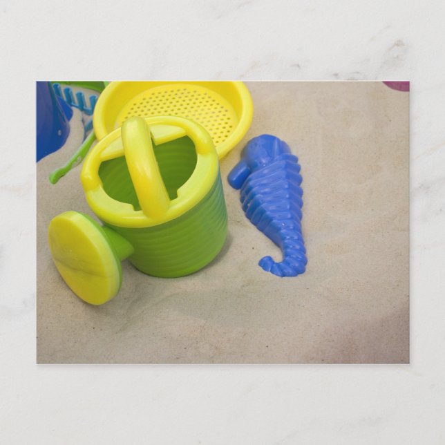 Cartão Postal Brinquedos na praia (Frente)
