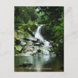 Cartão Postal Cachoeira de Água Natural Verde Fresca e Exuberant