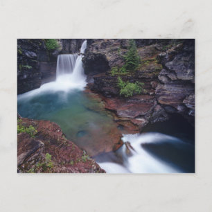 Cartão Postal Cachoeira St Mary no Parque Nacional Glacier em