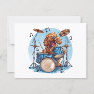 Cartão Postal Cachorro Goldendoodle Jogando Tambores