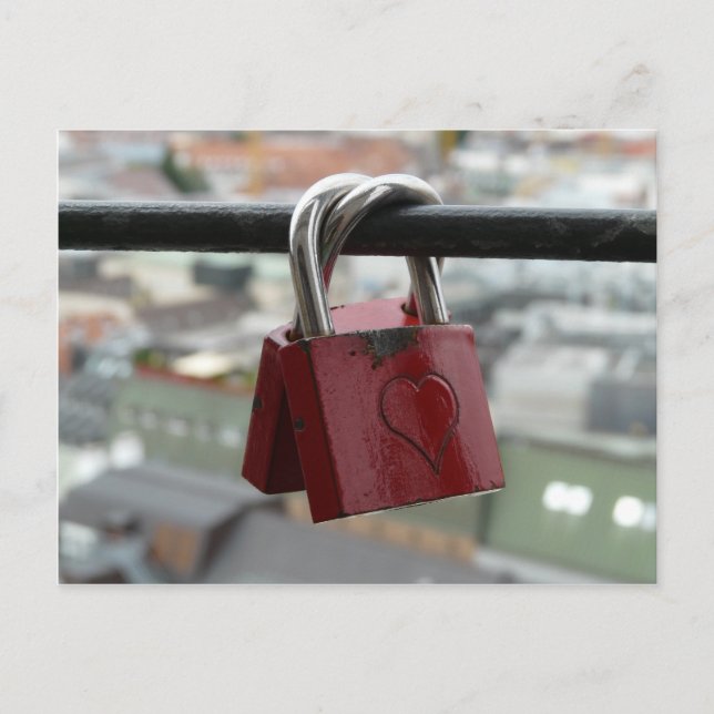 Cartão Postal Cadernos de coração de amor vermelho (Frente)