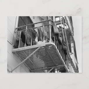 Cartão Postal Calcinha para secar humor, preto e branco