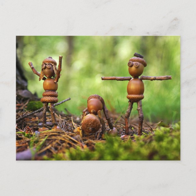 Cartão Postal Calor da manhã no parque de campismo (Frente)