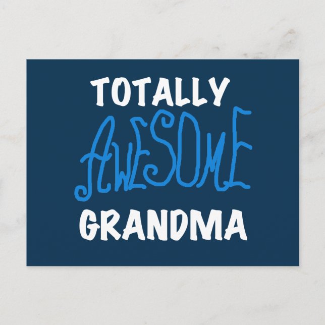 Cartão Postal Camiseta azul e presentes da avó totalmente (Frente)