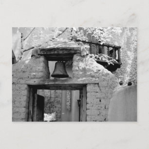 Cartão Postal Campainha de adobe áspero na entrada, Santa Fe, No