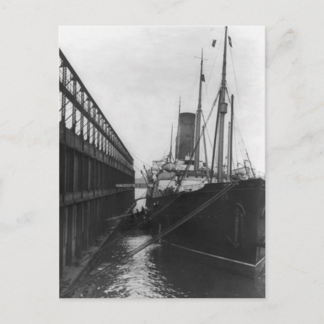 Cartão Postal Carpathia in dock in New York 1912 (Frente)