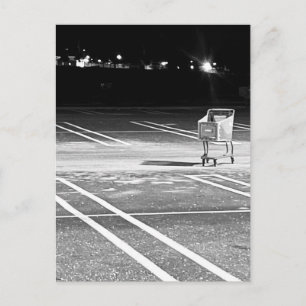 Cartão Postal Carrinho de Compras Abandonado em Estacionamento V