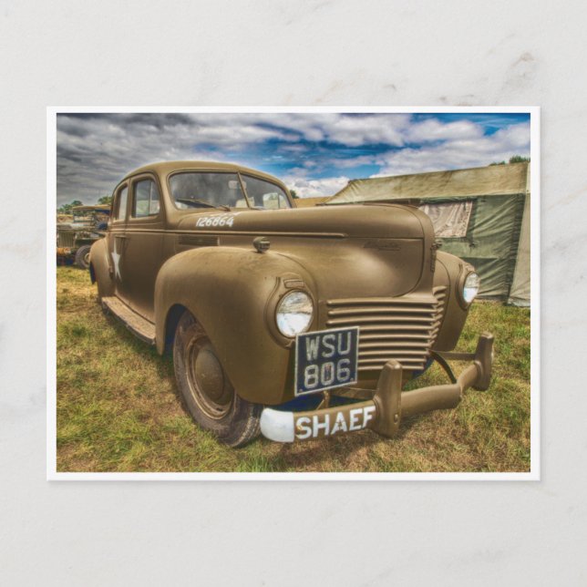 Cartão Postal Carro antigo militar clássico de vintage (Frente)