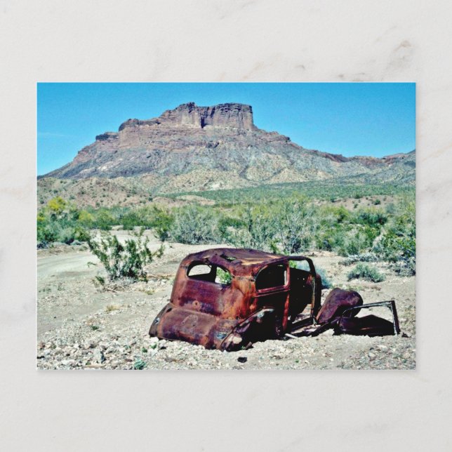 Cartão Postal Carro Antiquado Rustado Na Frente Da Manteiga (Frente)