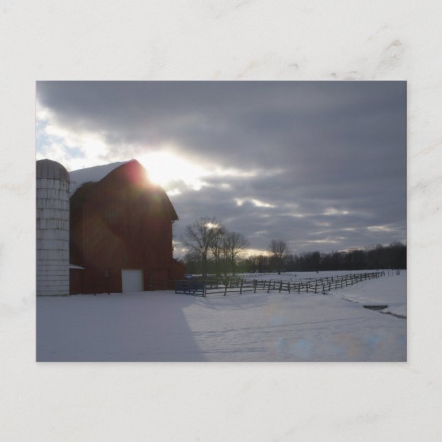 Cartão Postal Cartão-postal da Barn de inverno (Frente)