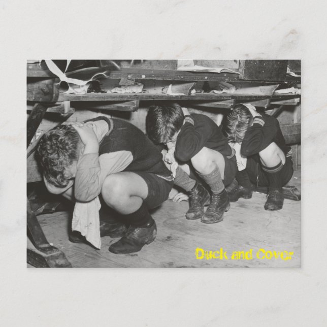 Cartão Postal Cartão-postal de Agachar e Cobrir (Frente)