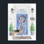 Cartão Postal Cartão-postal de Anúncio de Movimentação de german<br><div class="desc">Anuncie seu novo discurso com nosso anúncio de na moda com um German shepherd,  porta azul frontal,  tapete de boas-vindas,  tabuleiro,  topiários e uma coroa floral em um fundo de tijolo de cinza.</div>