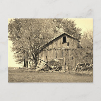 Cartão Postal Cartão-postal do antigo Barn em Ohio rural