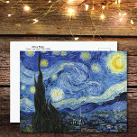 Cartão Postal Cartão-postal Vincent van Gogh Starry Night<br><div class="desc">Um cartão postal de arte com Starry Night (1889), uma pintura a óleo Impressionista postada por Vincent van Gogh (1853-1890). Uma pintura representando a vista do lado de fora da janela do quarto de Van Gogh no sanatório em Santo-Remy-de-Provence, sul da França. A Noite Estrelada de Vincent van Gogh é...</div>