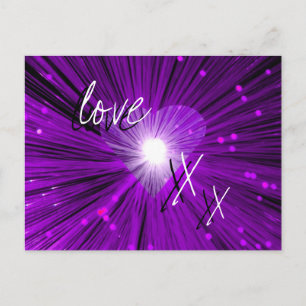 Cartão Postal Cartaz 'amor e beijos' do Coração Roxo