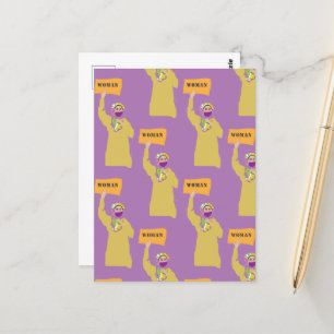 Cartão Postal Cartaz com mulher afegã segurando sinal de protest