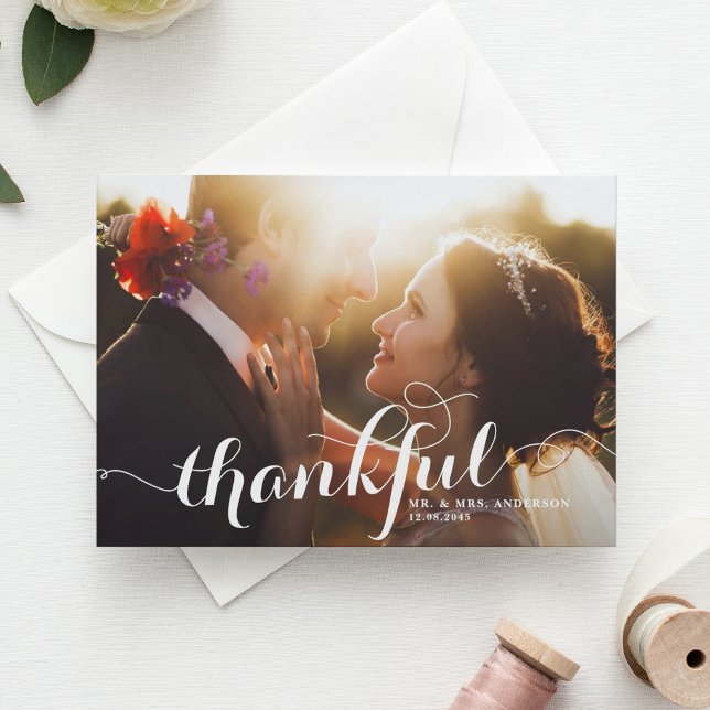 Cartão Postal Casamento com Fotografia de White Thankful Obrigad (Criador carregado)