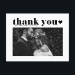 Cartão Postal Casamento com Tipografia Negros Retro Negros - Obr<br><div class="desc">Enviar obrigado a você com este obrigado de fotos personalizável que você faz o cartão-postal. Apresenta tipografia ousada e sobreposição cardíaca. Este cartões de agradecimentos fotográfico será perfeito para uma variedade de eventos,  como casamentos e graduações. Personalize adicionando suas fotos horizontais favoritas.</div>