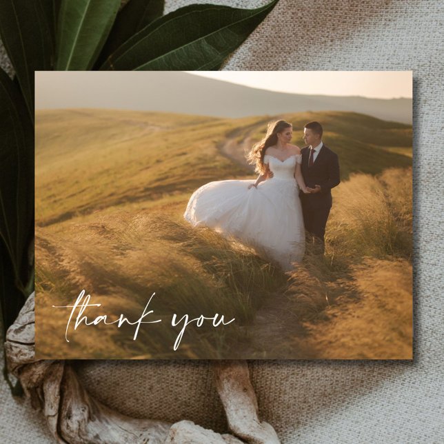 Cartão Postal Casamento de Foto de Script Elegante Obrigado (Elegant Script Photo Wedding Thank You Postcard)