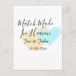 Cartão Postal Casamento feito no céu azul amarelo pastel coração