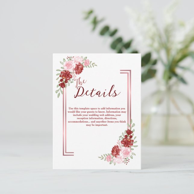 Cartão Postal Casamento Floral de Borgonha e Rosa (Em pé/Frente)