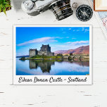 Cartão Postal Castelo de Eilean Donan - Escócia<br><div class="desc">Belo cartão postal com uma fotografia original de um dos castelos mais icônicos das Terras Altas Escocesas,  o Castelo Eilean Donan</div>
