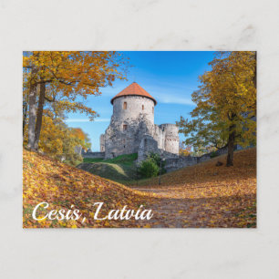 Cartão Postal Castelo medieval cercado por floresta
