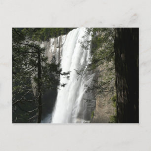 Cartão Postal Catarata Vernal III no Parque Nacional de Yosemite