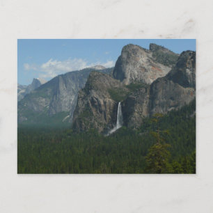 Cartão Postal Cataratas Bridalveil e Half Dome em Yosemite