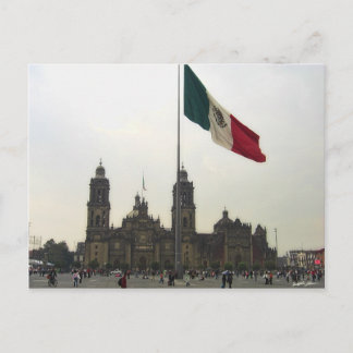 Cartão Postal Catedral en el Zocalo del DF con la Bandera Mexica