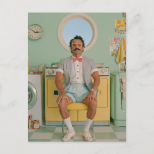 Cartão Postal Cavalheiro Retro em uma Lavanderia Pastel
