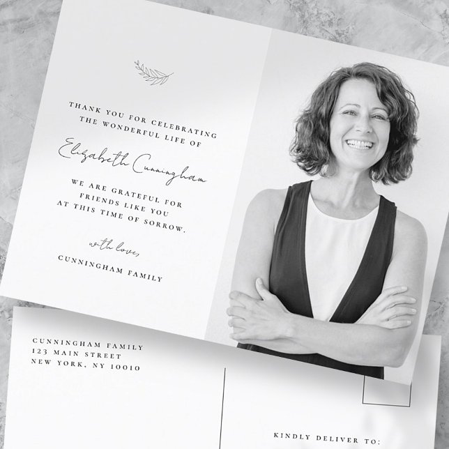 Cartão Postal Celebração da Vida Foto Moderna Simples Minimalist (Criador carregado)