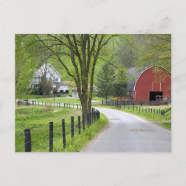 Cartão Postal Celeiro vermelho e casa de fazenda perto de Berlim