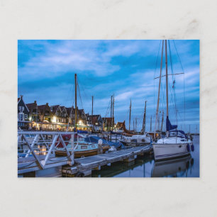 Cartão Postal Cena noturna tradicional da cidade pesqueira