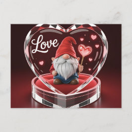 Cartão Postal Charming Valentine Gnome in Crystal Heart Display 