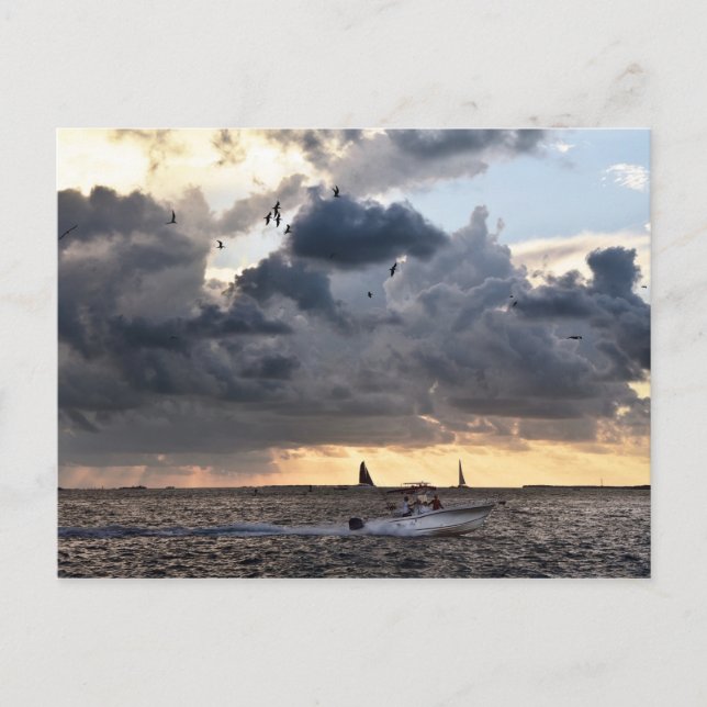 Cartão Postal Chave de Barcos de Pesca Ocidental ao Sunset (Frente)