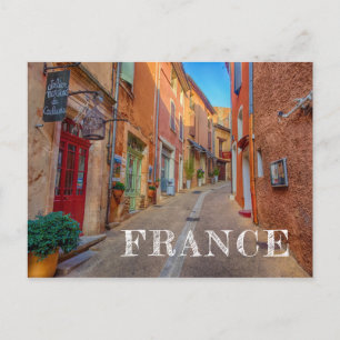 Cartão Postal Cidade Colorida Francesa na Encosta da Colina