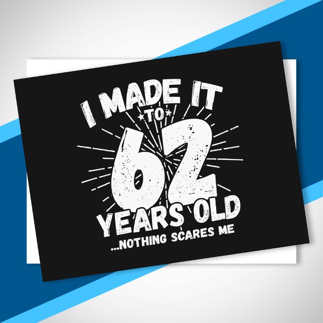 Cartão Postal Citação engraçada de 62º aniversário sarcástica 62 (Criador carregado)
