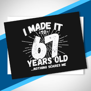 Cartão Postal Citação engraçada de 67º aniversário sarcástica pa