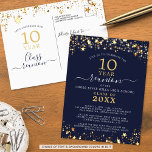 Cartão Postal Classe Reunião Marinho Azul Dourado Estrelas Luzes<br><div class="desc">Convite postal de reunião de classe moderna e elegante para qualquer reunião de ano (mostrada para 10 anos) com estrelas e luzes douradas, tipografia elegante de script manuscrito e um fundo de cores personalizado (mostrado em azul marinho) que você pode mudar para a cor da sua escola ou para a...</div>