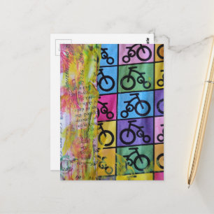 Cartão Postal Colagem de mídia mista colorida de bicicletas