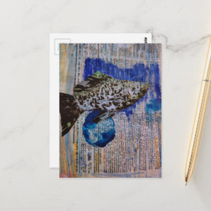 Cartão Postal Colagem de mídia mista de Molly Fish Cartão-postal